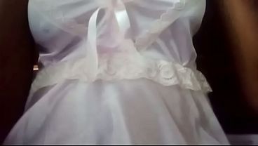 Asian Maid Cleans Up Beautifully