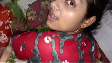 Desi Bhabhi in Red Saree Engages in Intimate Encounter