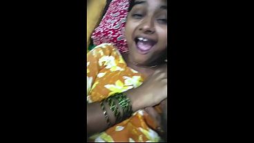Desi Girl Watching Porn and Getting Intense Sexual Experience