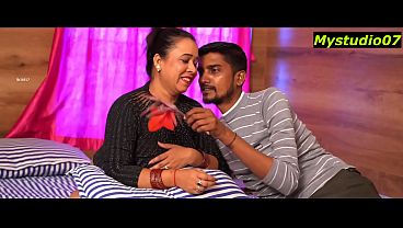 इंग्लिश बीएफ पिक्चर – Naughty Couple Gets Wild in HD