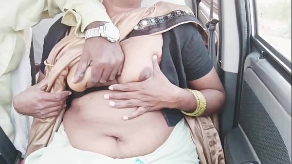 Indian Call Girl and Driver During Car Sex with Dirty Talk