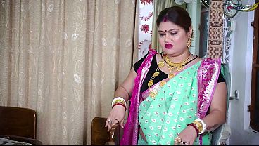 Mallu Bhabhi Has Intimate Encounter With Husband S Friend