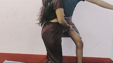 Moti Aurat Ka Sex – Chubby Desi Bhabhi, Huge Dick